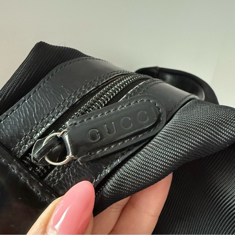 Vintage Gucci 90s / Y2K black nylon bamboo handle shoulder bag - Picture 10 of 13
